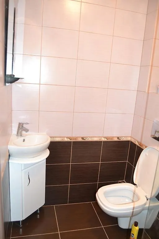 Apartment On Bogdana Gavrilishyna 3 Κίεβο 0*,